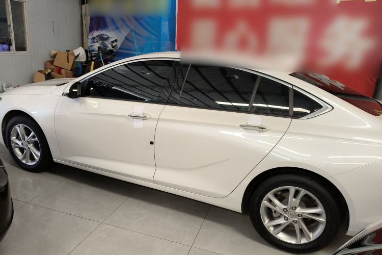 Used Buick Regal 2024 25T Deluxe Edition Rear Left 45 Deg