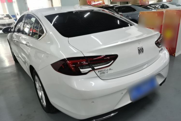 Used Buick Regal 2024 25T Deluxe Edition Rear Left 45 Deg