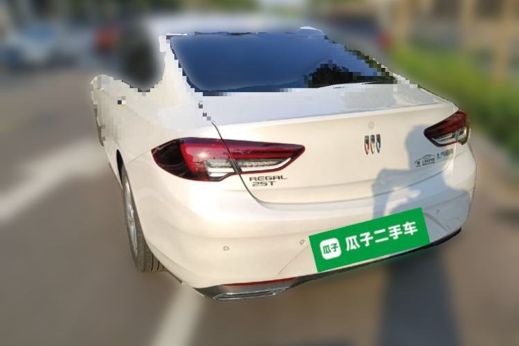 Used Buick Regal 2024 25T Deluxe Edition Rear Left 45 Deg
