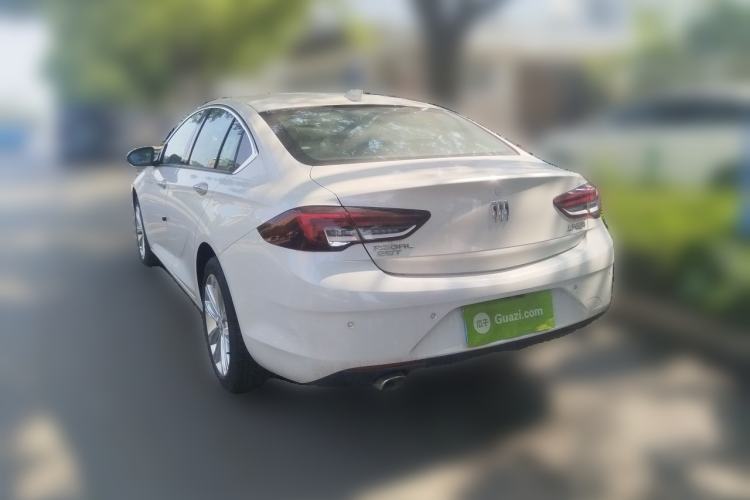 Used Buick Regal 2024 28T Luxury Edition Rear Left 45 Deg