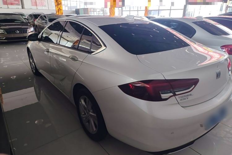 Used Buick Regal 2024 25T Deluxe Edition Rear Left 45 Deg
