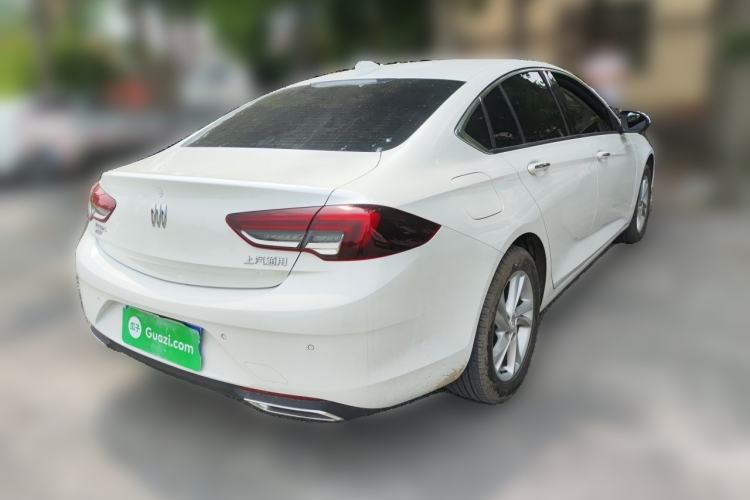 Used Buick Regal 2024 25T Deluxe Edition Rear Right 45 Deg