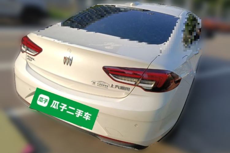 Used Buick Regal 2024 25T Deluxe Edition Rear Right 45 Deg