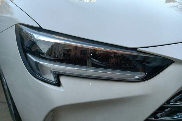Used Buick Regal 2024 Revised 25T Ultra-Comfort Edition Right Front Headlight