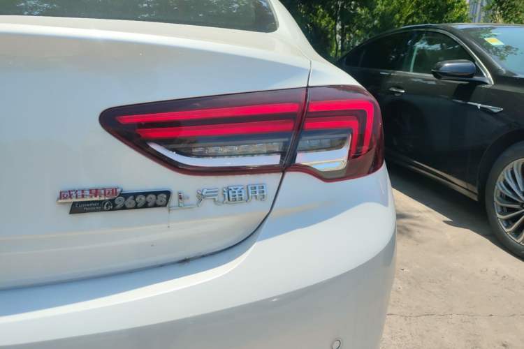 Used Buick Regal 2024 Revised 25T Ultra-Comfort Edition Right Rear Taillight