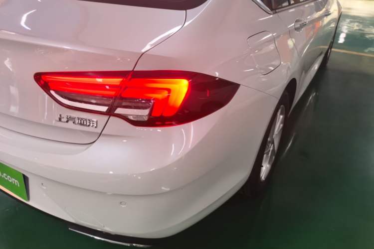 Used Buick Regal 2024 25T Deluxe Edition Right Rear Taillight