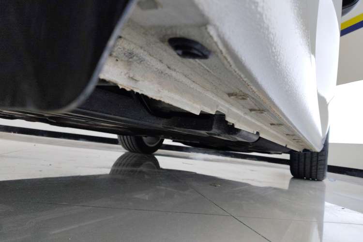 Used Buick Regal 2024 28T Luxury Edition Right Side Sill