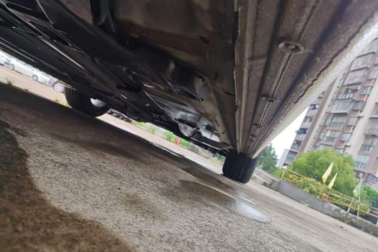 Used Buick Regal 2024 Revised 25T Ultra-Comfort Edition Right Side Sill