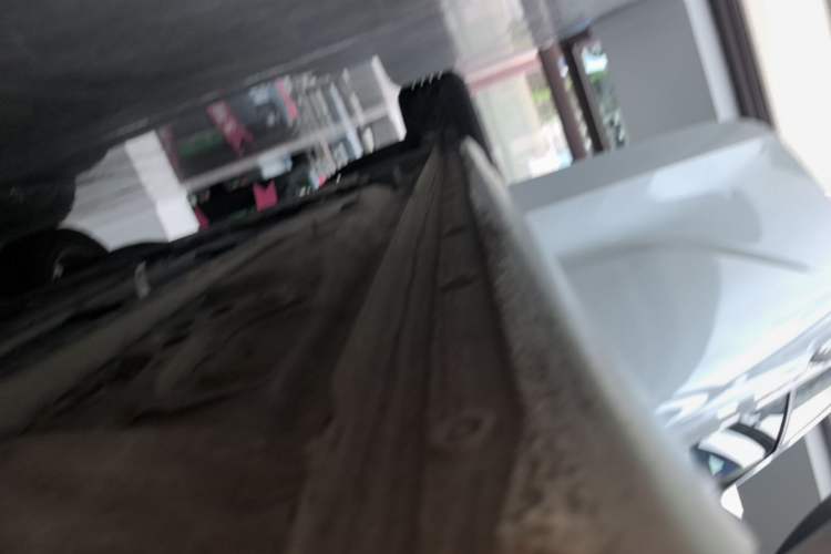 Used Buick Regal 2024 25T Deluxe Edition Right Side Sill