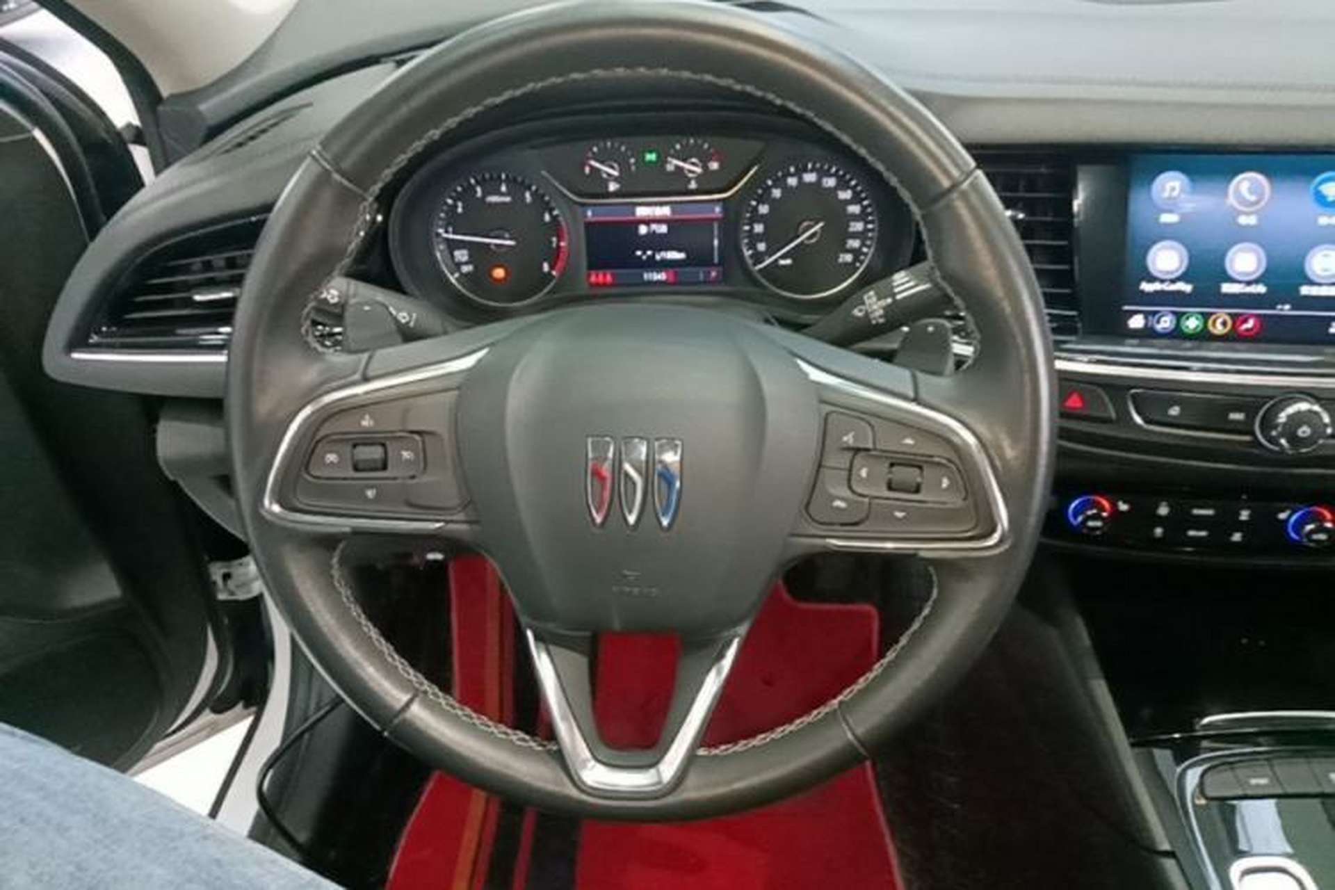 Used Buick Regal 2024 25T Deluxe Edition Steering Wheel