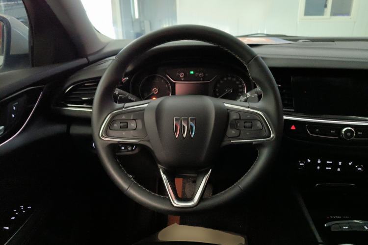 Used Buick Regal 2024 25T Deluxe Edition Steering Wheel