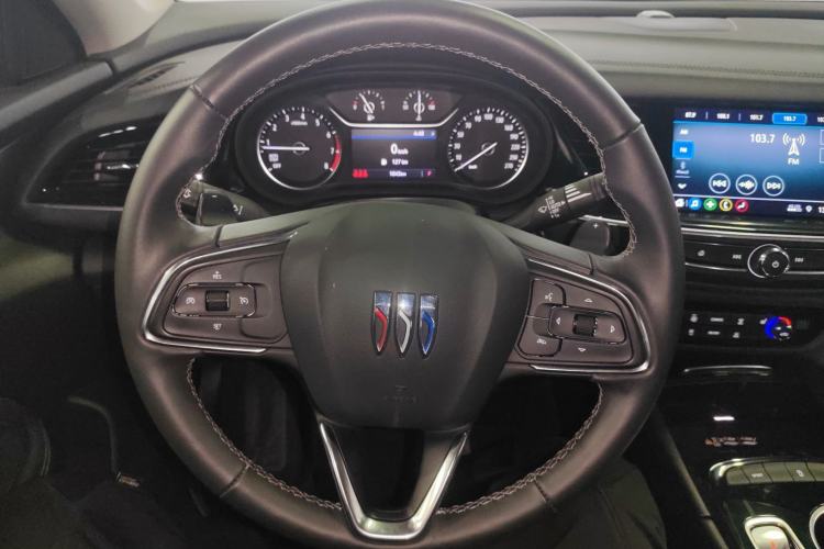 Used Buick Regal 2024 25T Deluxe Edition Steering Wheel