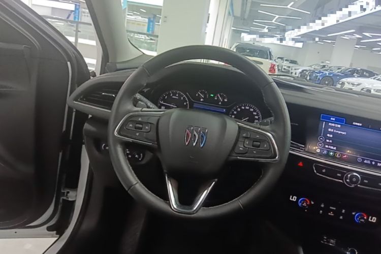 Used Buick Regal 2024 25T Deluxe Edition Steering Wheel