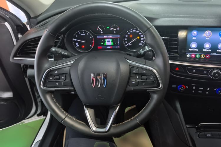 Used Buick Regal 2024 25T Deluxe Edition Steering Wheel