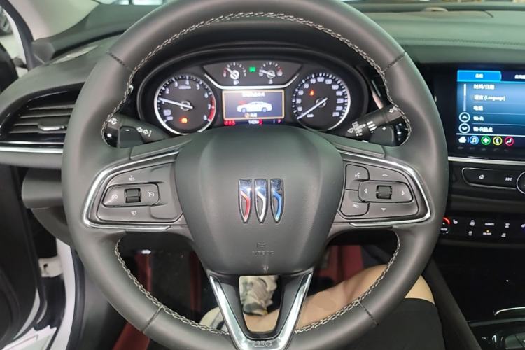Used Buick Regal 2024 25T Deluxe Edition Steering Wheel