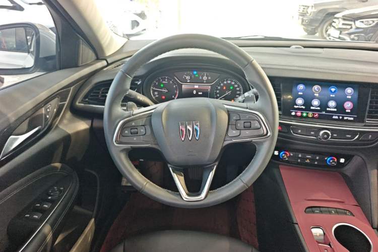 Used Buick Regal 2024 25T Deluxe Edition Steering Wheel