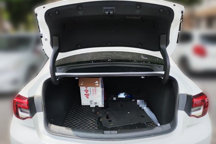 Used Buick Regal 2024 25T Deluxe Edition Trunk
