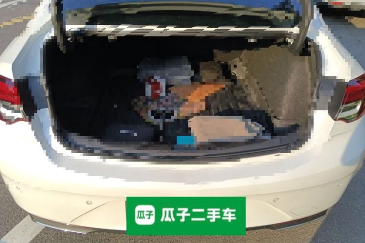 Used Buick Regal 2024 25T Deluxe Edition Trunk