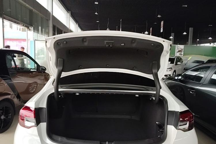 Used Buick Regal 2024 28T Luxury Edition Trunk