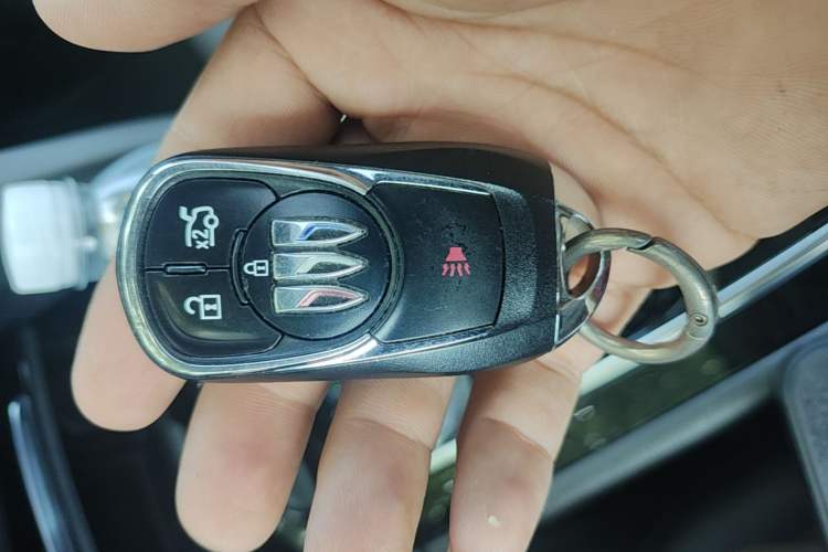 Used Buick Regal 2024 Revised 25T Ultra-Comfort Edition Vehicle Key
