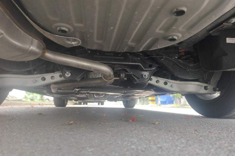 Used Buick Regal 2025 Model 25T Ultra-Enjoyment Edition Chassis Rear