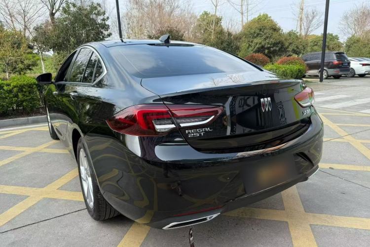 Used Buick Regal 2025 Model 25T Ultra-Enjoyment Edition Exterior 3