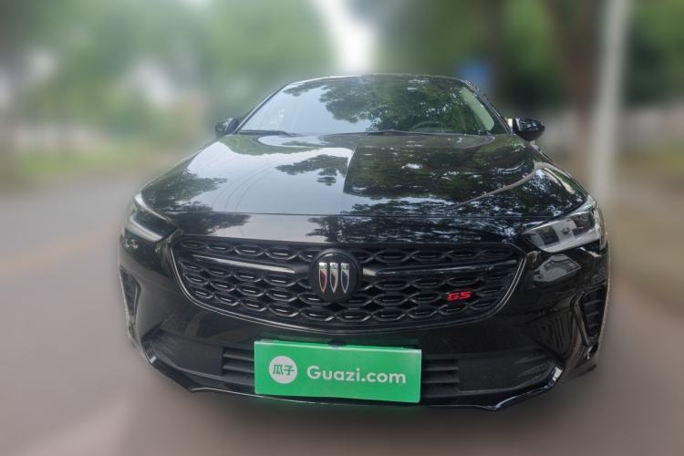 Used Buick Regal 2025 Model 25T Ultra-Enjoyment Edition Front