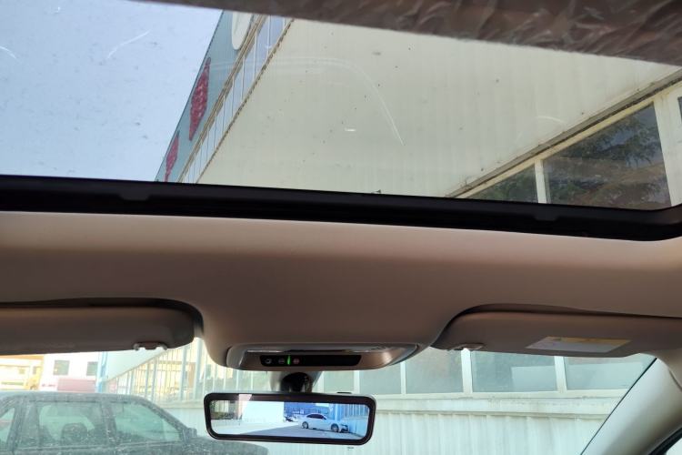 Used Buick Regal 2025 Model 28T Long-Range Enjoyment Edition Headliner