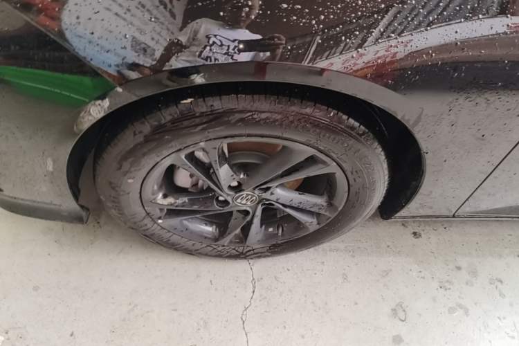 Used Buick Regal 2025 Model 25T Ultra-Enjoyment Edition Left Front Wheel Hub