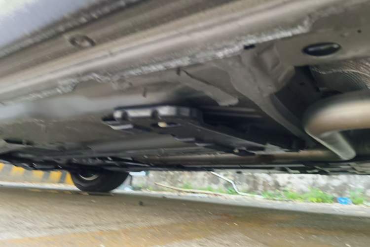 Used Buick Regal 2025 Model 25T Ultra-Enjoyment Edition Left Side Sill