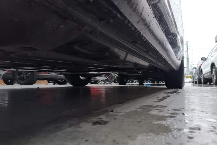 Used Buick Regal 2025 Model 25T Ultra-Enjoyment Edition Left Side Sill