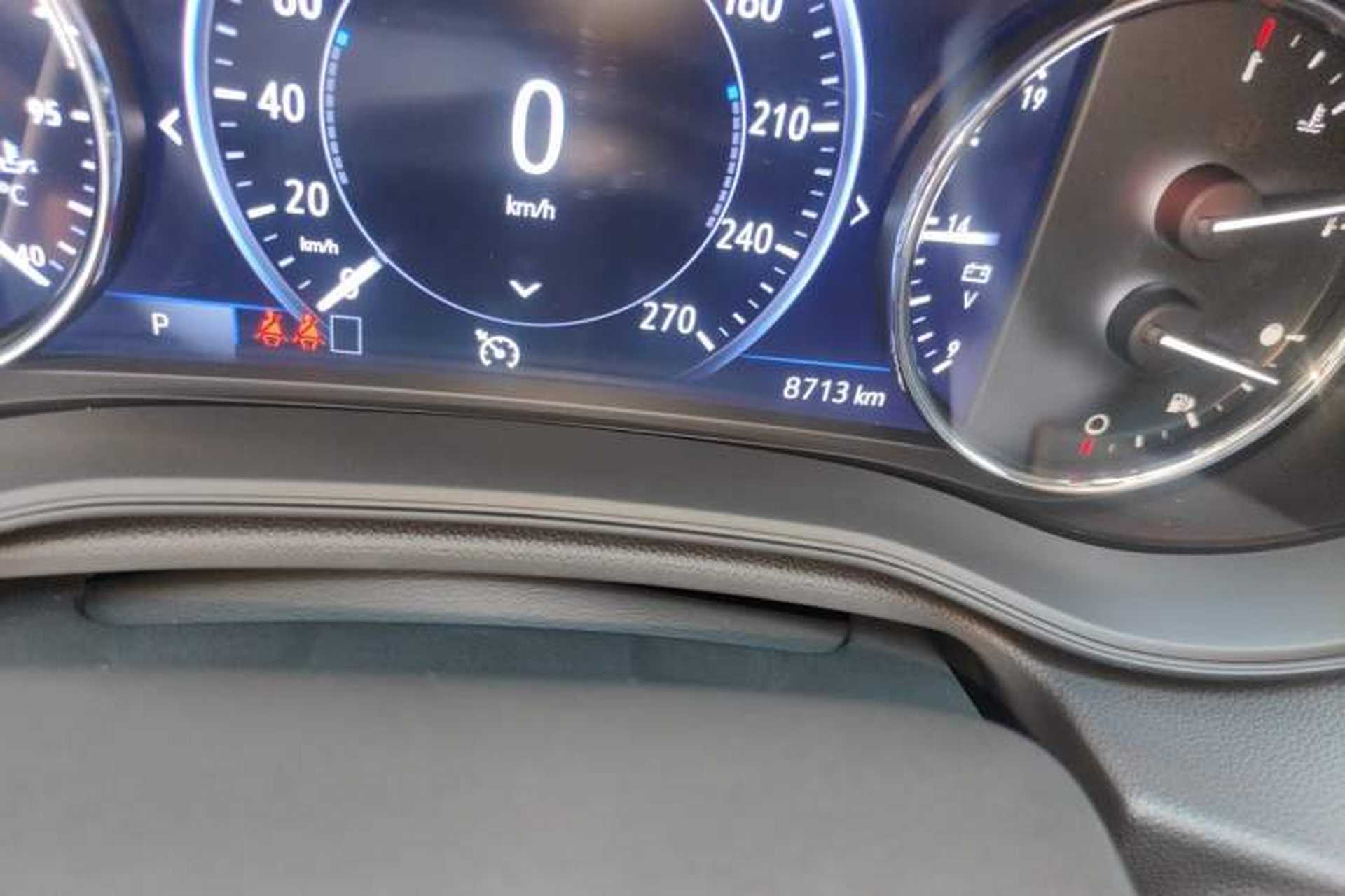 Used Buick Regal 2025 Model 28T Long-Range Enjoyment Edition Odometer Close Up