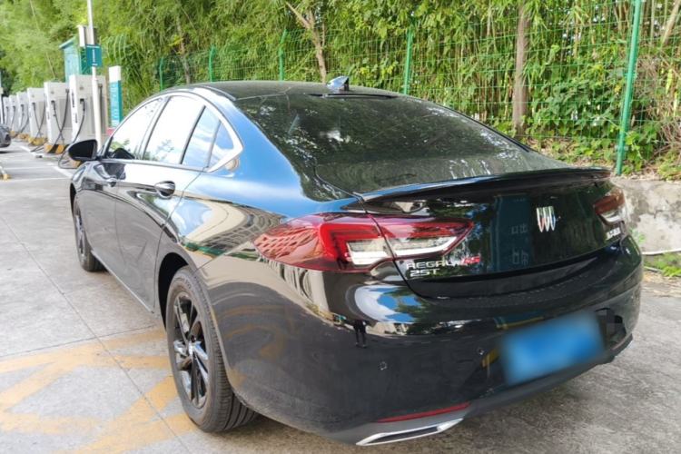 Used Buick Regal 2025 Model 25T Ultra-Enjoyment Edition Rear Left 45 Deg