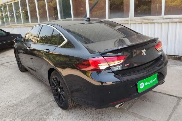 Used Buick Regal 2025 Model 28T Long-Range Enjoyment Edition Rear Left 45 Deg