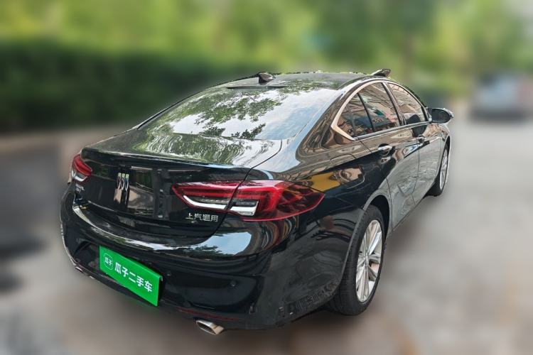 Used Buick Regal 2025 Model 28T Long-Range Enjoyment Edition Rear Right 45 Deg
