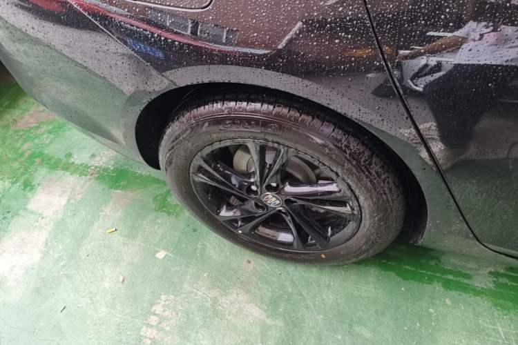 Used Buick Regal 2025 Model 25T Ultra-Enjoyment Edition Right Rear Wheel Hub