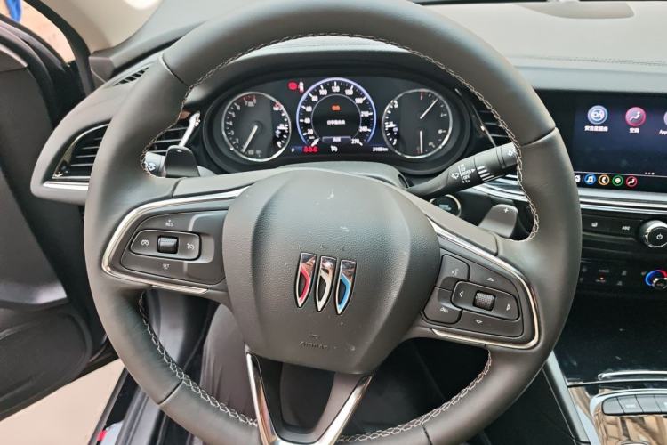 Used Buick Regal 2025 Model 28T Long-Range Enjoyment Edition Steering Wheel