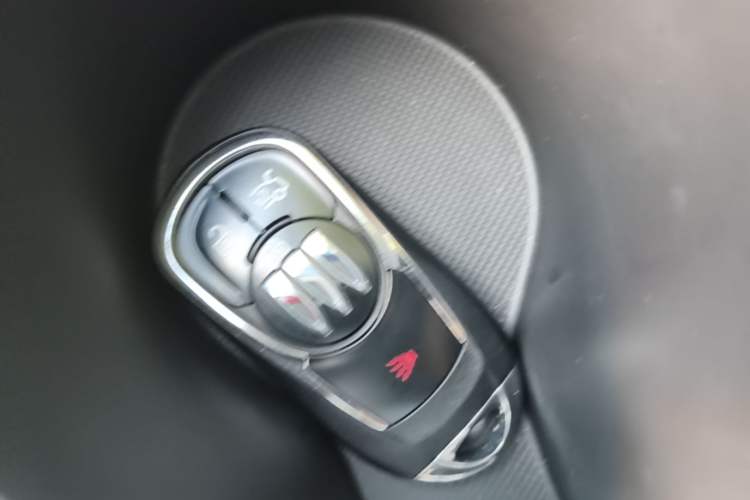 Used Buick Regal 2025 Model 25T Ultra-Enjoyment Edition Vehicle Key