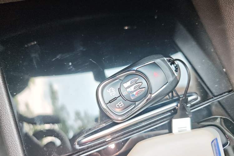 Used Buick Regal 2025 Model 28T Long-Range Enjoyment Edition Vehicle Key