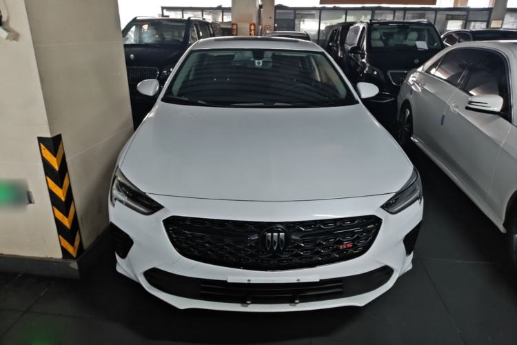 Used Buick Regal 2025 Model 28T Long-Range Enjoyment Edition Front
