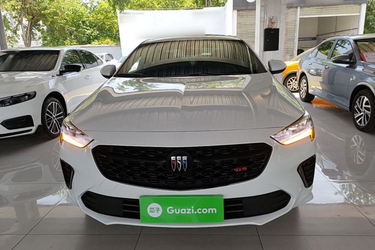 Used Buick Regal 2025 Model 28T Long-Range Enjoyment Edition Front