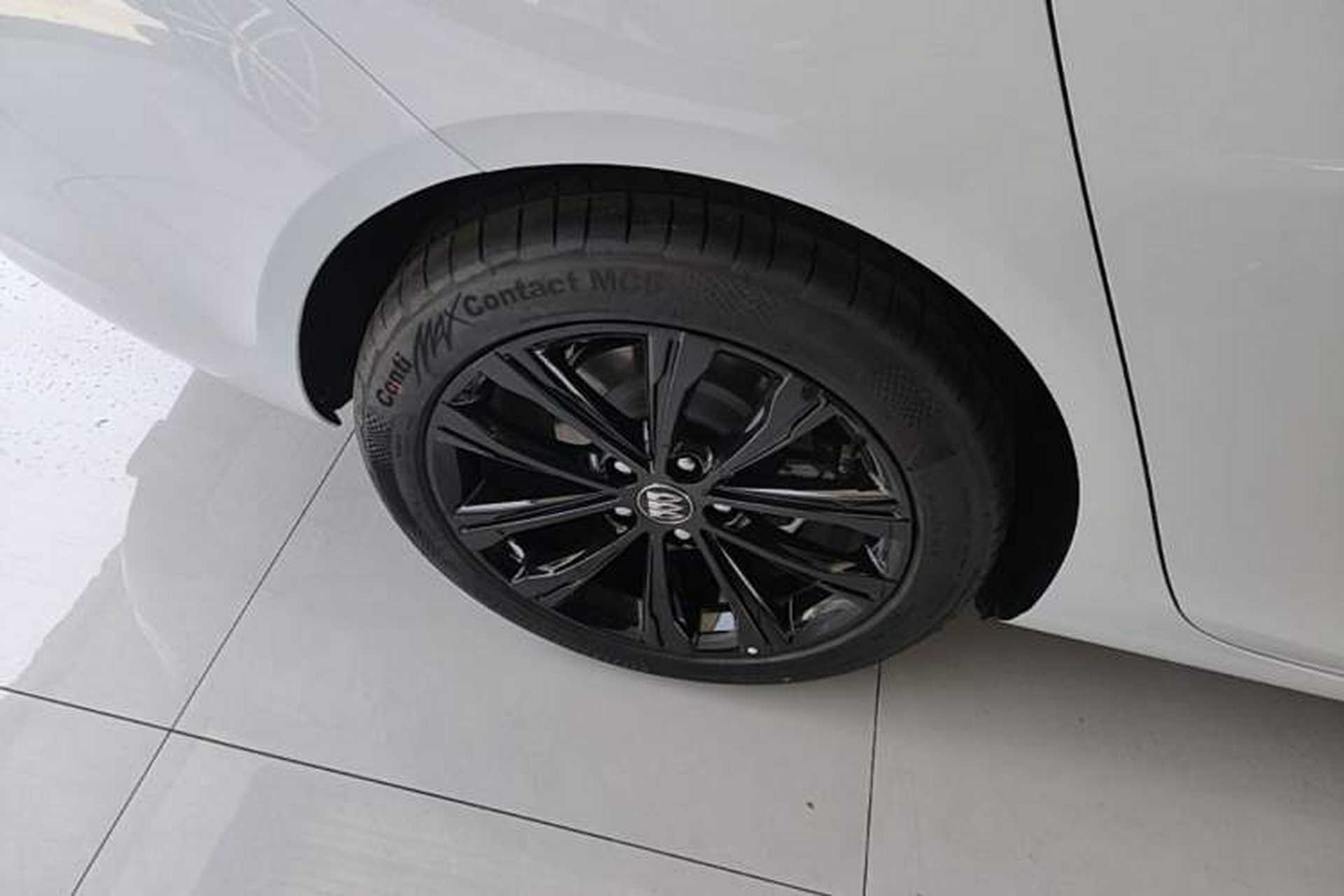 Used Buick Regal 2025 Model 28T Long-Range Enjoyment Edition Right Rear Wheel Hub