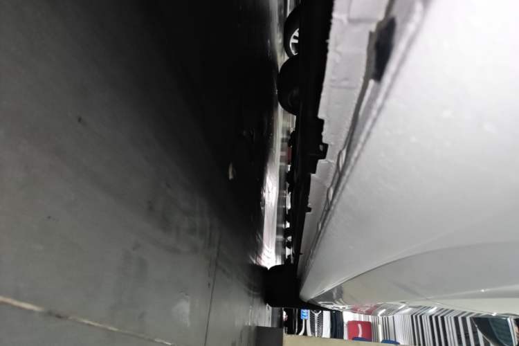 Used Buick Regal 2025 Model 28T Long-Range Enjoyment Edition Right Side Sill