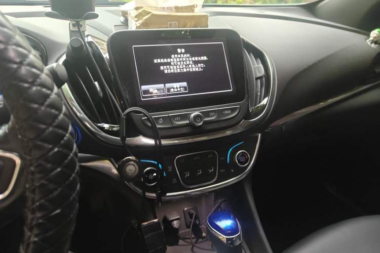Used Buick VELITE 5 2017 Urban Extended-Range Model Audio And AC Panel