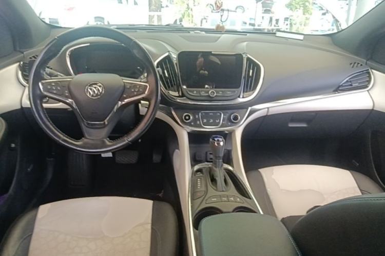 Used Buick VELITE 5 2017 Stylish Extended-Range Model Center Console