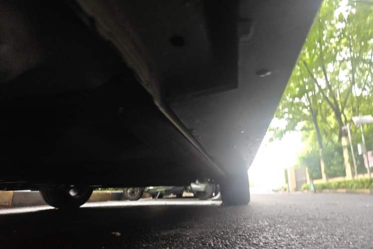 Used Buick VELITE 5 2017 Urban Extended-Range Model Chassis Front Left