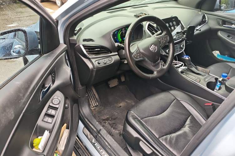 Used Buick VELITE 5 2017 Urban Extended-Range Model Driver Seat