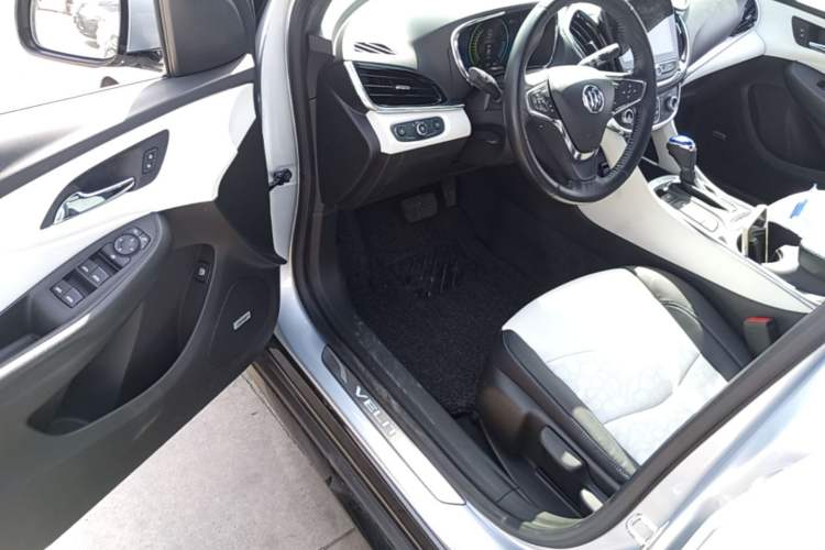 Used Buick VELITE 5 2017 Stylish Extended-Range Model Driver Seat