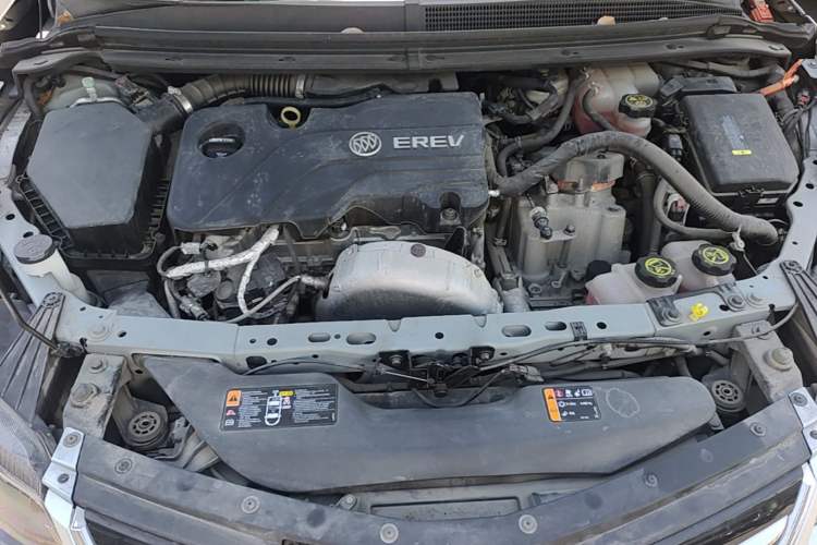 Used Buick VELITE 5 2017 Stylish Extended-Range Model Engine Bay
