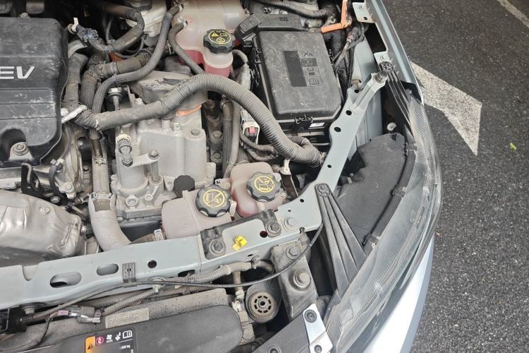 Used Buick VELITE 5 2017 Urban Extended-Range Model Engine Bay Left